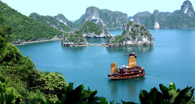 7 địa điểm du lịch không thể bỏ qua ở Quảng Ninh