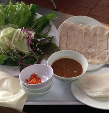 5 quán Bánh Tráng Cuốn Thịt Heo “nức mũi” ở Đà Nẵng
