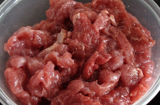 Hướng dẫn làm món thịt bò xào hành tây đơn giản